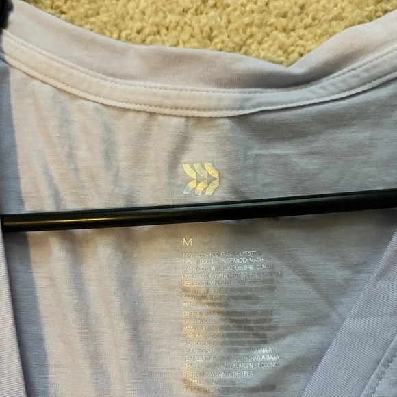 All in Motion Boxy Top with Tie Back - Picture 3 of 8